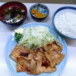 ロース生姜焼肉定食