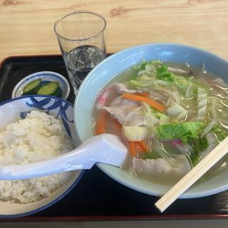 タンメン半ライス