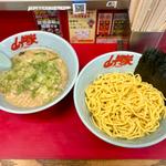 醤油つけ麺(ラーメン山岡家 南2条店)