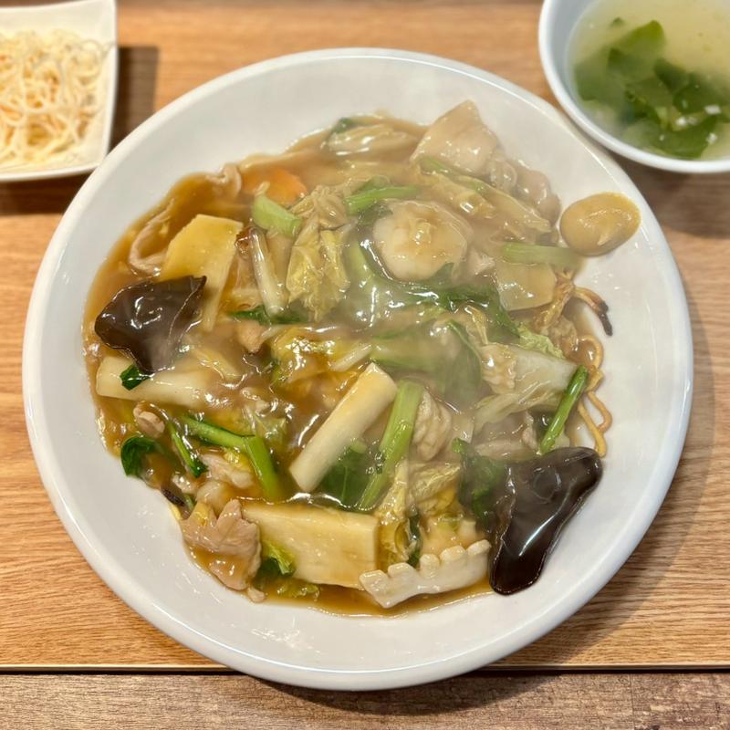 五目あんかけ焼きそば(町中華ならんは)