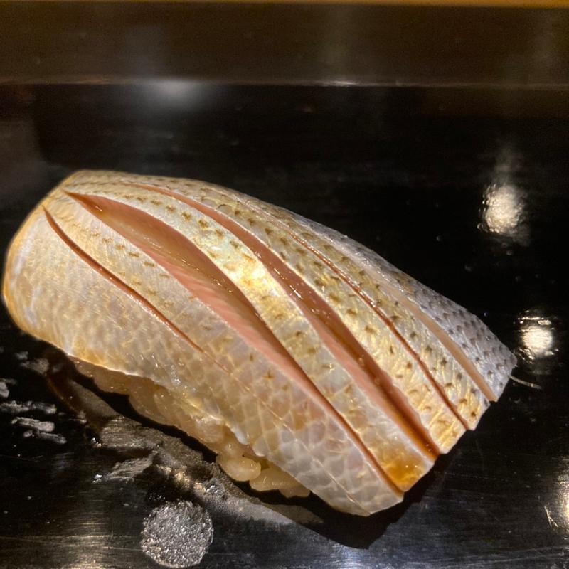 コハダ(日本酒 鮨 ばんど 戸越銀座)