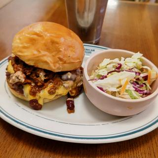 チリチーズバーガーset(バーガージョーズ 元町店)