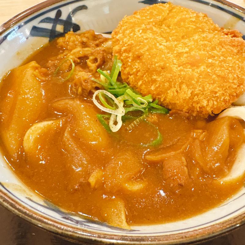 牛肉カレーうどん＆牛肉コロッケ(宮武讃岐うどん 阪急三番街店)