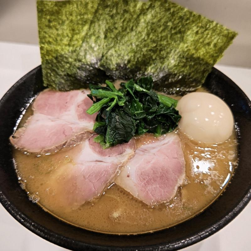 チャーシュー麺＋味玉(ラーメンかわむら家)