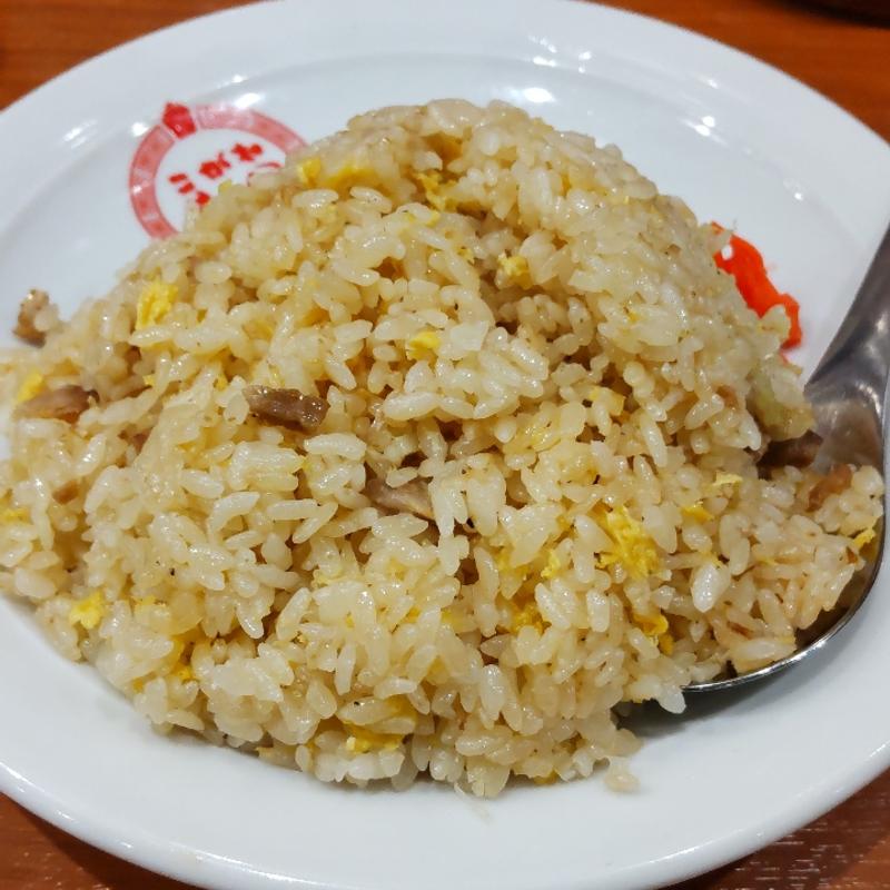 チャーハン(中華黄金 伊勢佐木モール店)