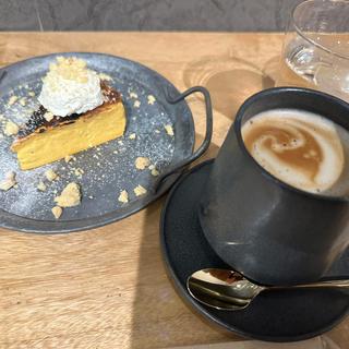 かぼちゃのバスクチーズケーキ(Bliss layer)