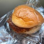 姫豚メンチカツサンド