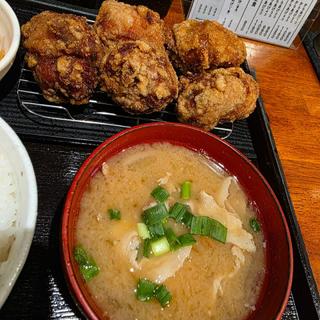 唐揚げ5個 豚汁小 定食(とん汁とからあげの専門店 ばくばく)