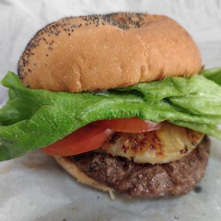 パインバーガー(KUA`AINA 渋谷宮益坂店)