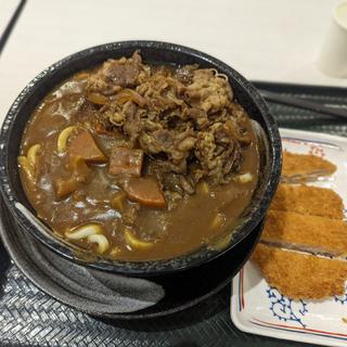 あふれ盛り肉カレーうどん 大(はなまるうどん 水道橋西口店)