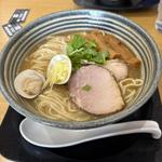 煮干しと貝の中華そば