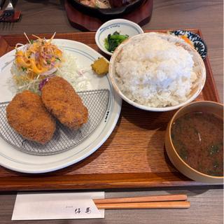 メンチカツセット(仔うま食堂)