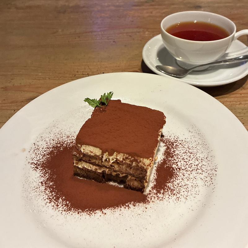 珈琲屋さんのティラミス(珈琲新鮮館 東林間本店)