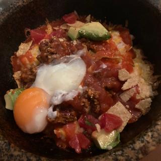 石焼きタコライス(Hecho en Paraiso)