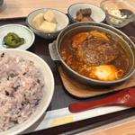 半熟玉子デミグラスハンバーグ定食