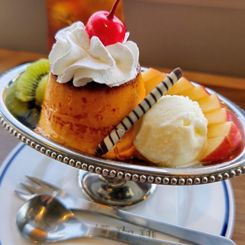 魅惑のプリンアラモード(白樺珈琲)