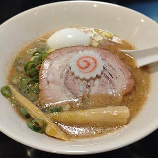 やさしい味噌らぁ麺(らぁ麺屋のさかいさん)