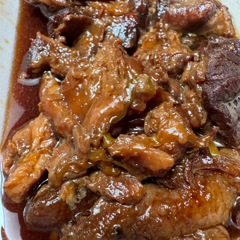 黒豚のすじ煮込み(肉のなかむら)