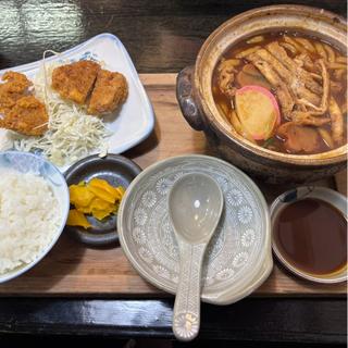 味噌煮込みうどん定食(港屋)