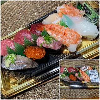 特撰握り寿司(ほたて入り)(スーパーベルクス 板橋中台店)