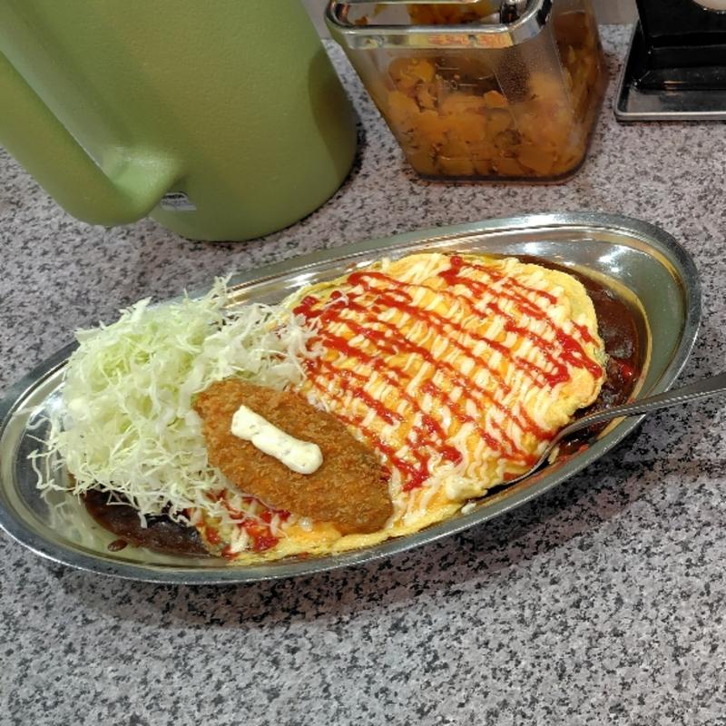 オムカレー L(ゴールドカレー 本店 )