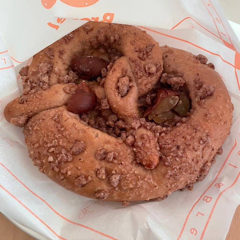 マロンクリームパン(&Brezel)