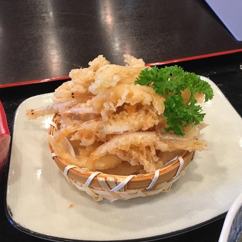 白エビの天ぷら(魚のレストラン 番屋亭)