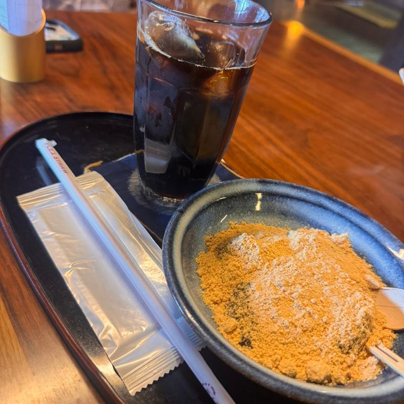 わらび餅セット(峠の茶屋 一軒家)