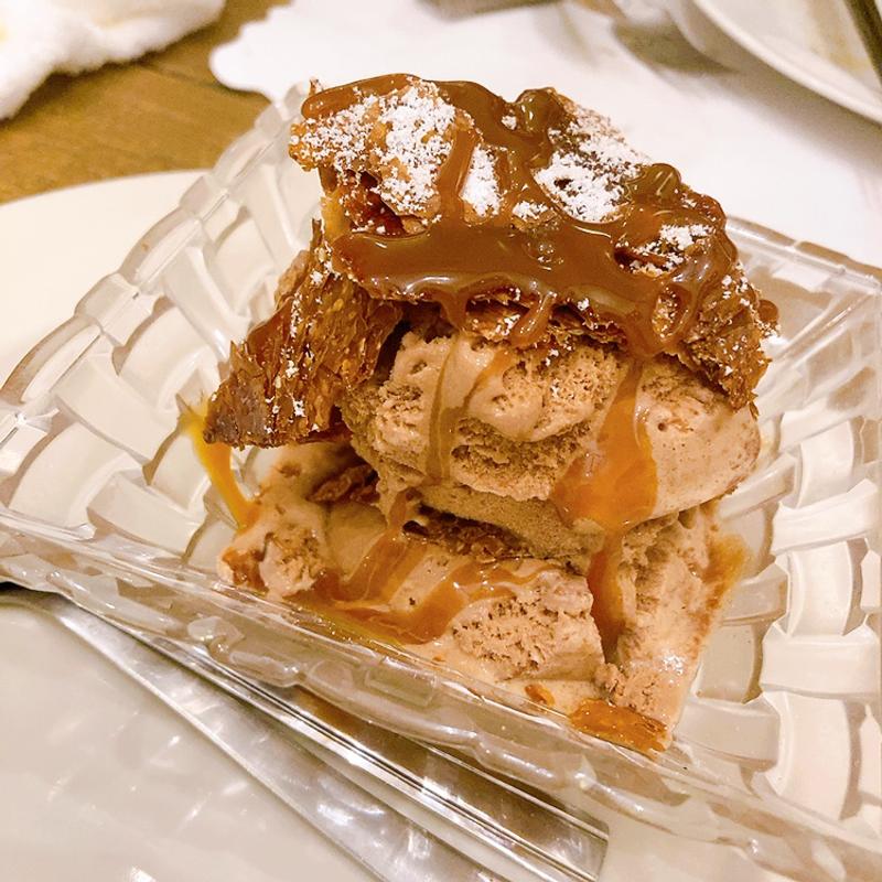 アイスのミルフィーユ(BISTRO PUG （ビストロ パグ）)