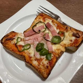 ピザトースト