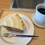 キャロットケーキ コーヒー