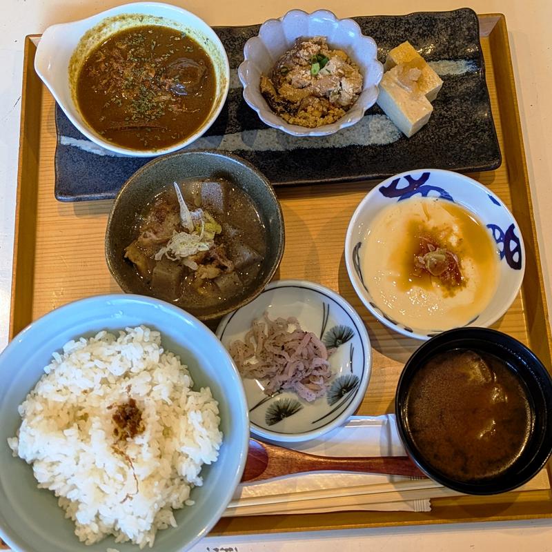 季節のお膳(うまみ処 六番)