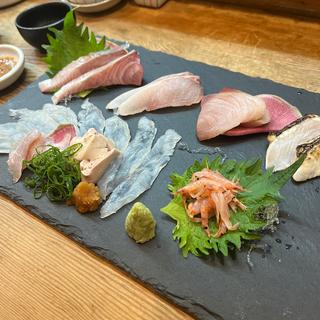 お造り盛り合わせ(味処さこん （あじどころさこん）)