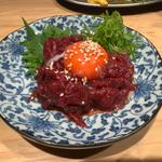 桜ユッケ(大衆 焼き肉ホルモン 大松)