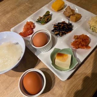 モーニングビュッフェ