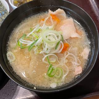 豚汁定食(品川ひおき)