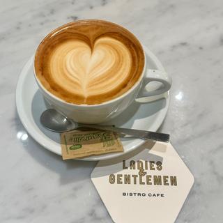 カフェラテ(ビストロカフェ レディース&ジェントルメン （BISTRO CAFE LADIES & GENTLEMEN）)
