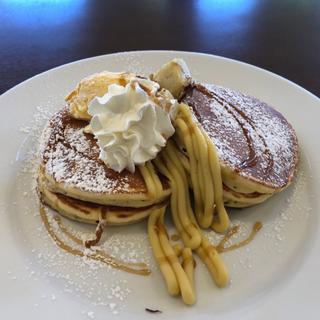 蜜芋のパンケーキ(デニーズ 川口元郷店)