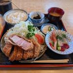 上ロースカツ定食