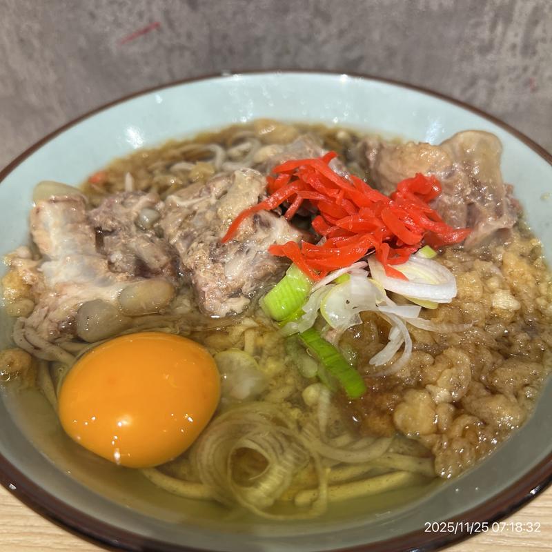 パイカ玉そば(豊はる)