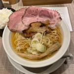 2種チャーシューら〜めん（貝出汁）