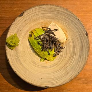 アボカドと塩昆布のタルタル(吟チロリ)