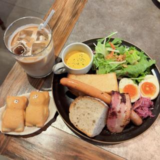 グッドモーニングプレート(SHIMATONERIKO 路地裏 coffee roaster)