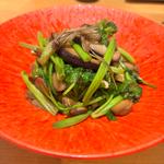 堀込せりと木の子の炒め物