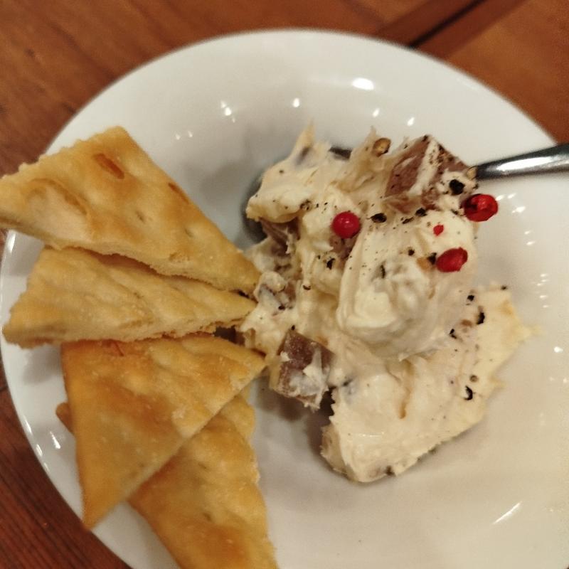 奈良漬けクリームチーズ(越谷ミート酒場ビンゴ)