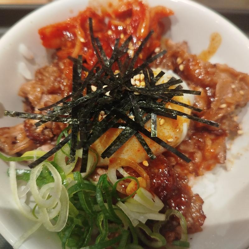 ビビン丼（小）(松屋 南越谷店)