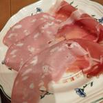 お通し(クラフトパスタトリノ)