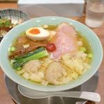 黄金 大盛り 肉ワンタン増量