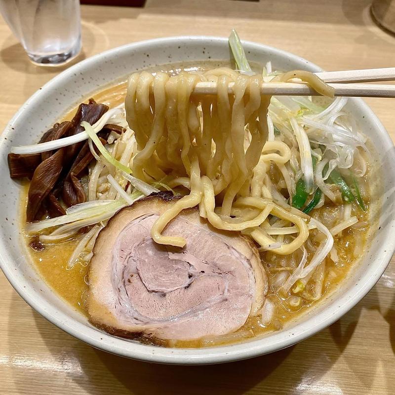 バリ味噌ラーメン 大盛(つじ田 味噌の章 飯田橋店)