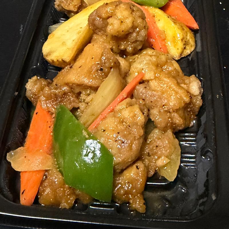 鶏肉と彩り野菜の黒胡椒炒め(イオンショッパーズ福岡店)